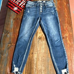 KanCan Kirby Mid-rise Skinny Jeans Size 27 Distressed (: